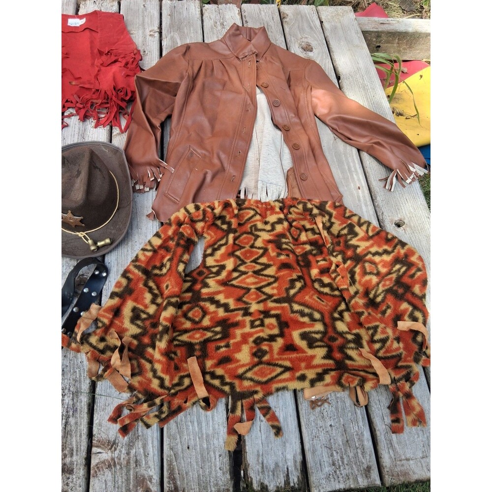Cowboy Costume Lot Boys 6-8 Vintage Western Outfits,Props, Hats - Picture 3 of 11